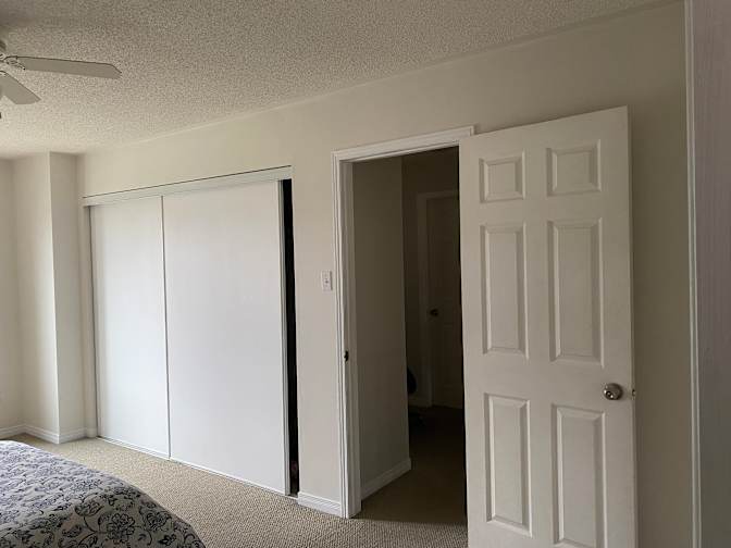 Nirvana Arfaei's room