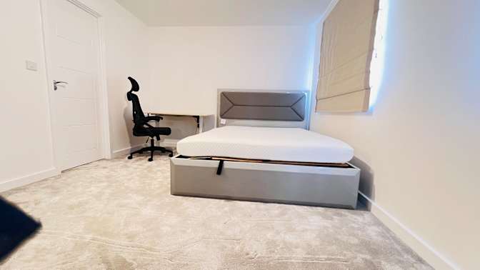 Photo of Prabhu's room