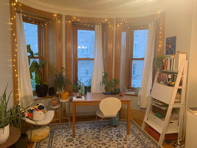 Julie Lamontagne's room