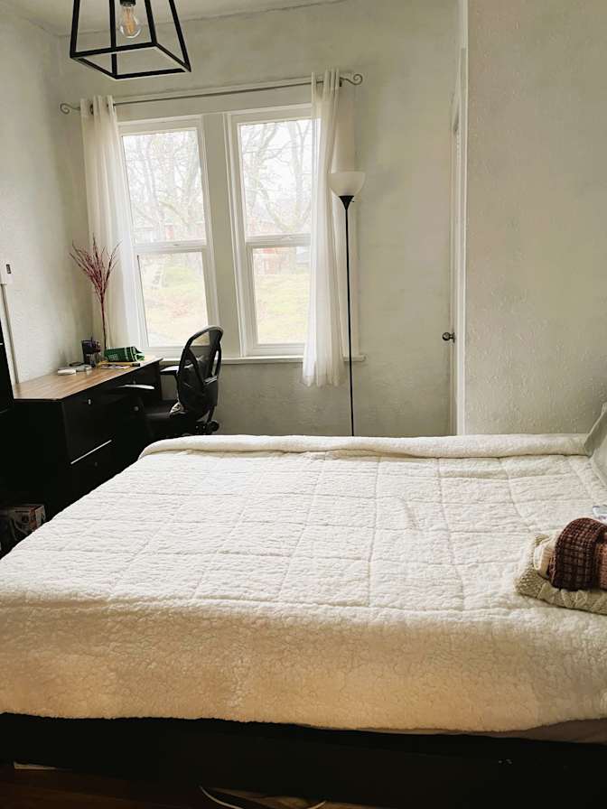 Alessandra delgado's room