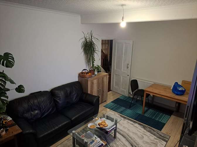Photo of LEVAN's room