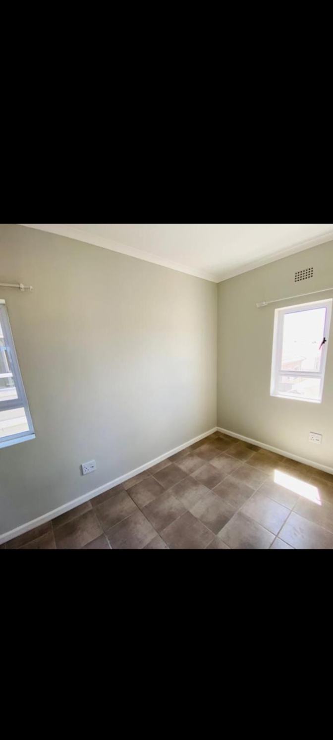 Photo of Linda's room