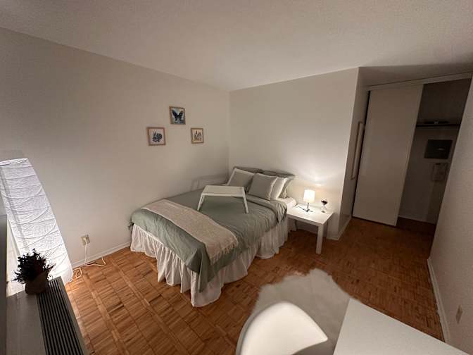 Photo of Seymur's room