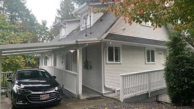 Christina Ireland's room