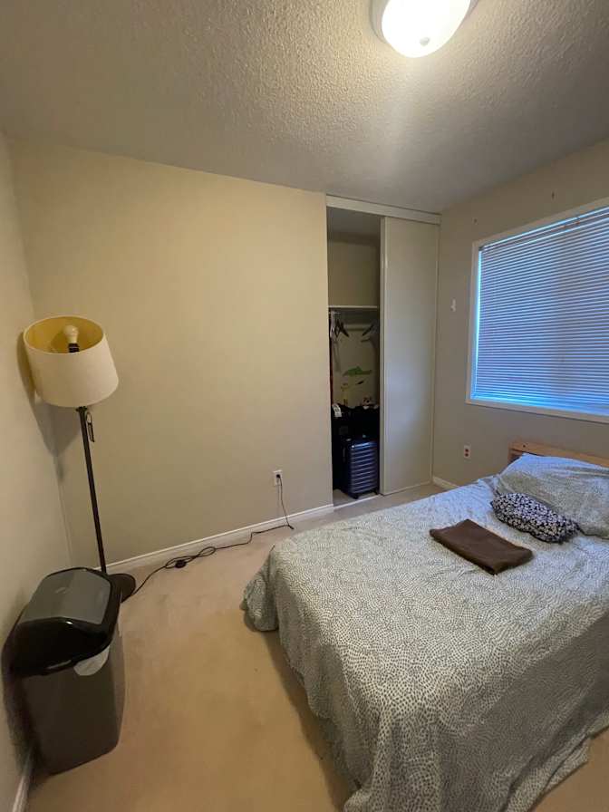 Maryam Yousuf Mohammad's room