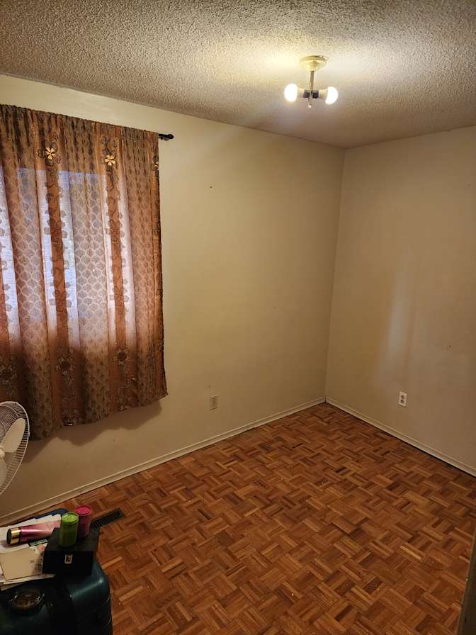 Photo of Raman's room