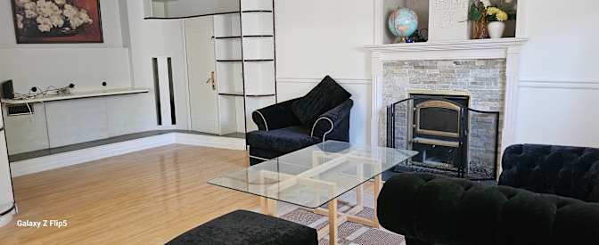 Photo of Elvis's room