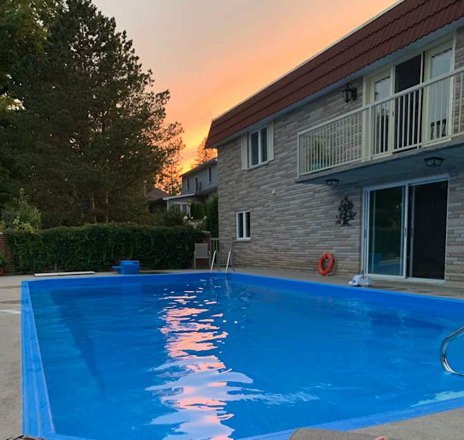 Photo of Jennifer and Larry's room