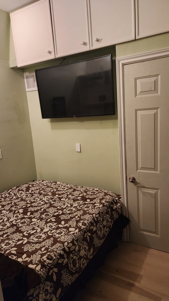 Photo of Chat's room