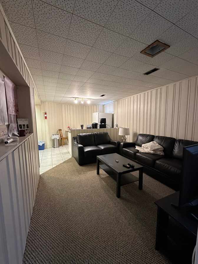 Sophia De Mesa's room