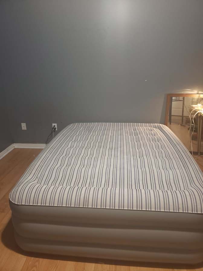 Photo of Rocki's room