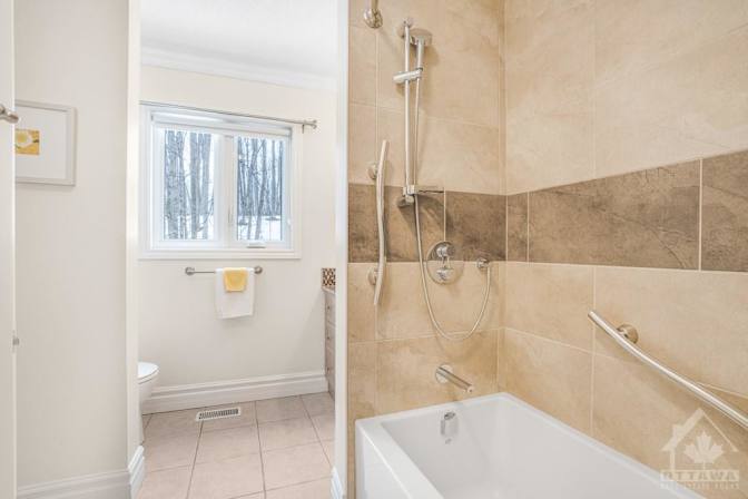 Michael Srogosz-Bolduc's room