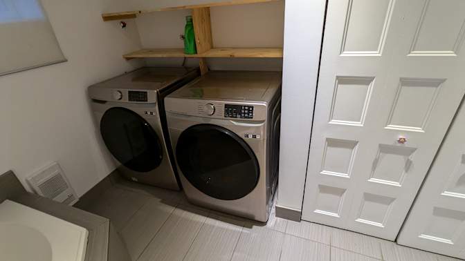 Vincent Nadon's room