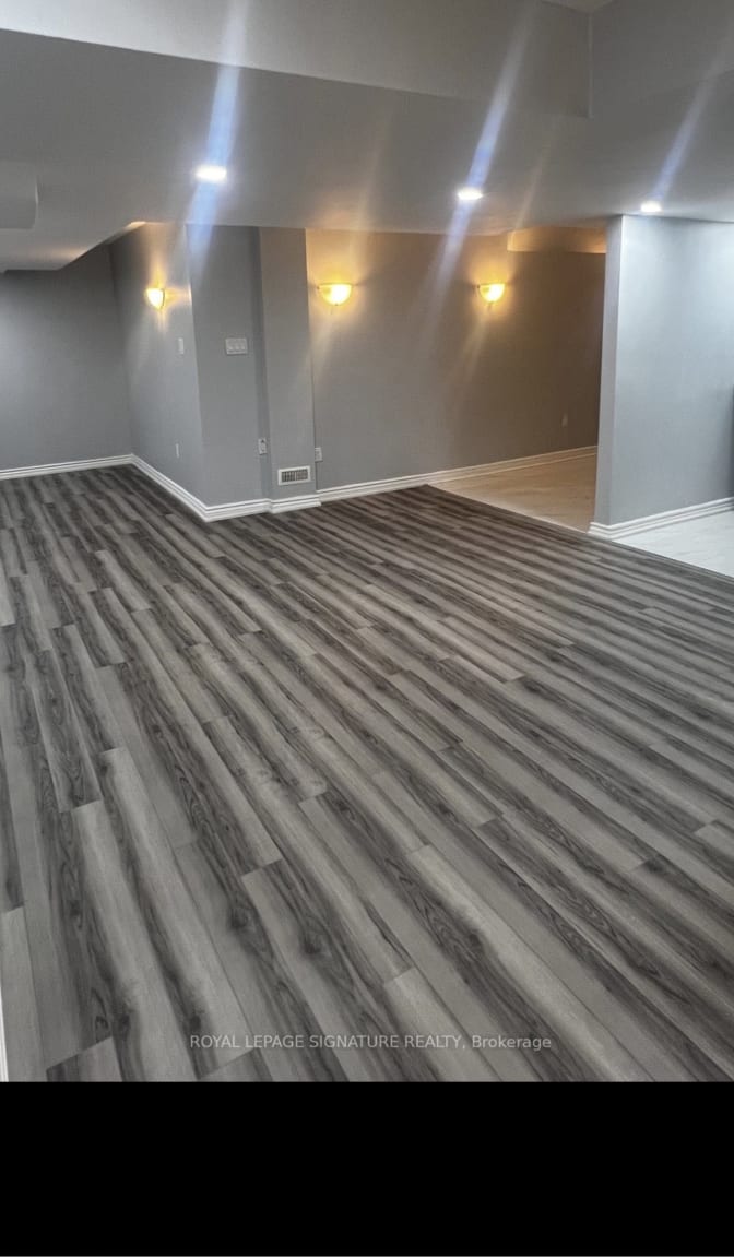 Photo of Roshelle's room
