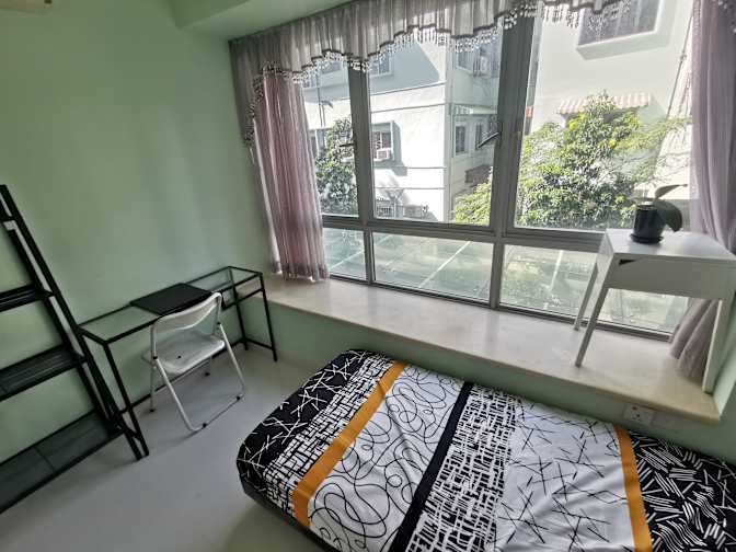Photo of Customer Enquiry's room