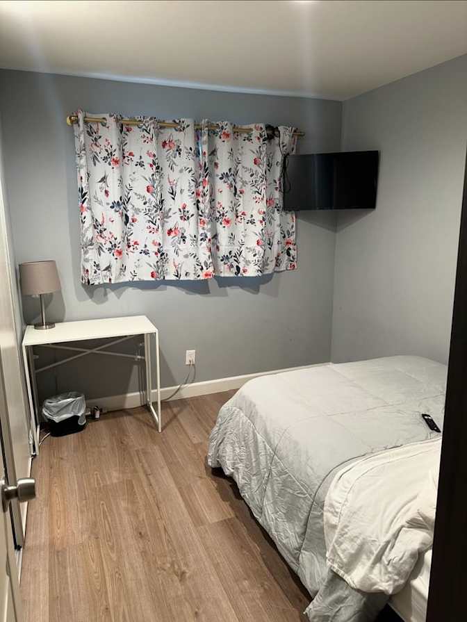 Photo of Rebekah Wade's room