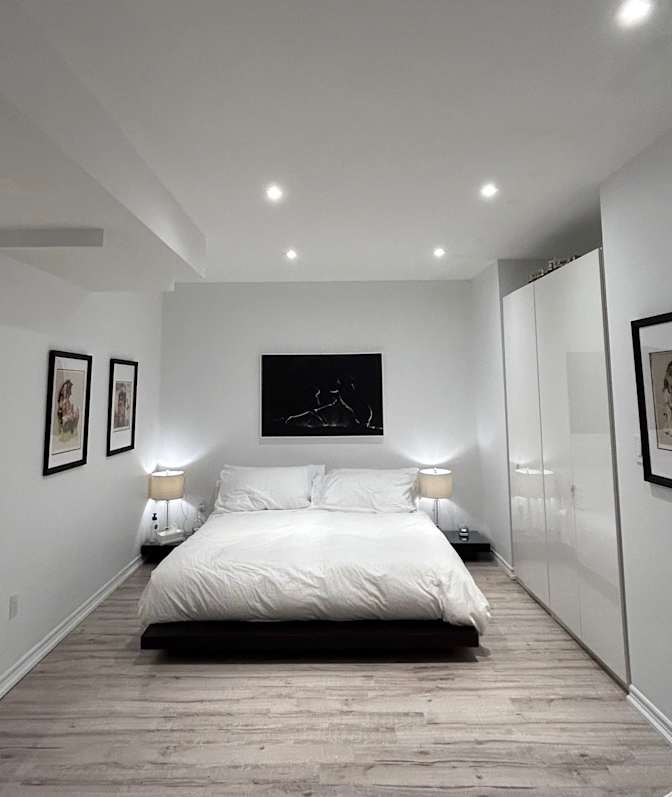 Photo of First Green's room