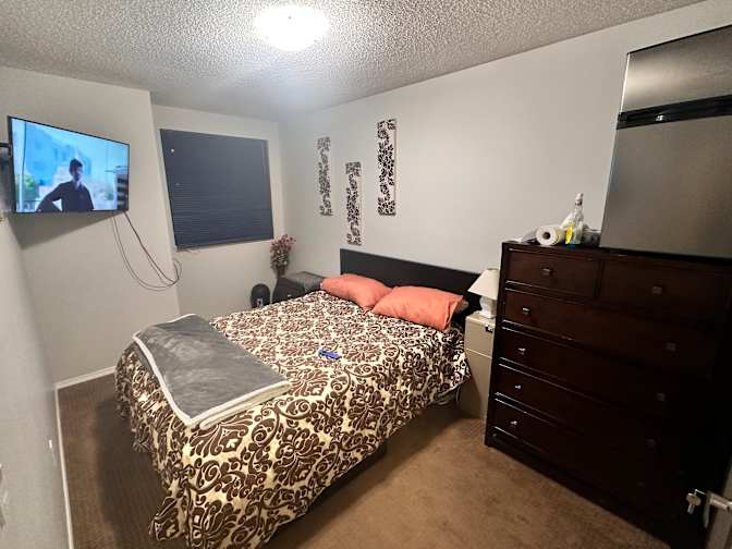 Photo of Don Lafont's room