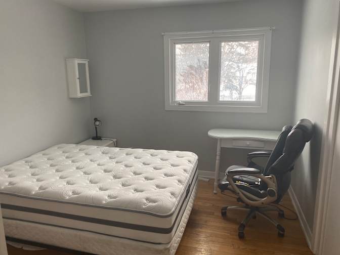 Photo of Sylvain's room