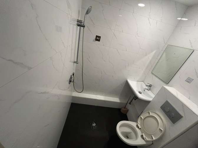 Photo of Customer Enquiry's room