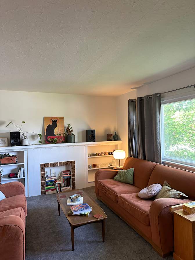 charlie leckenby's room