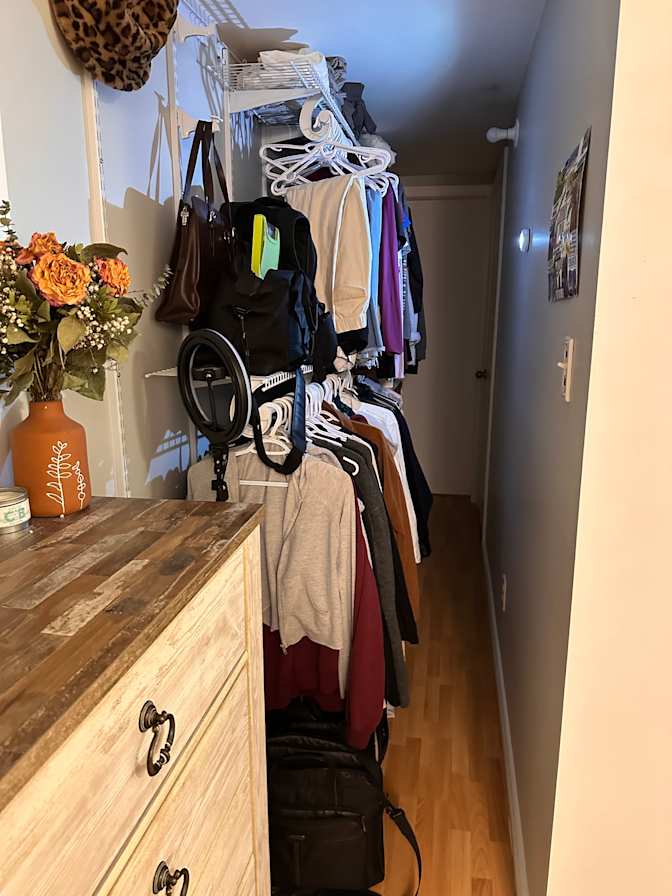 Photo of Jona's room