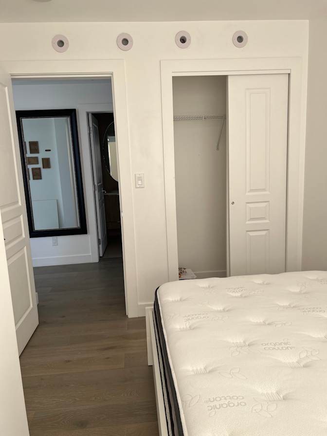 Photo of Jes's room