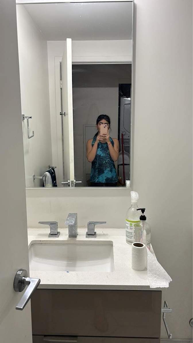 Ananya Luthra's room