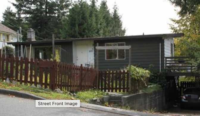 Carli Chakken's room