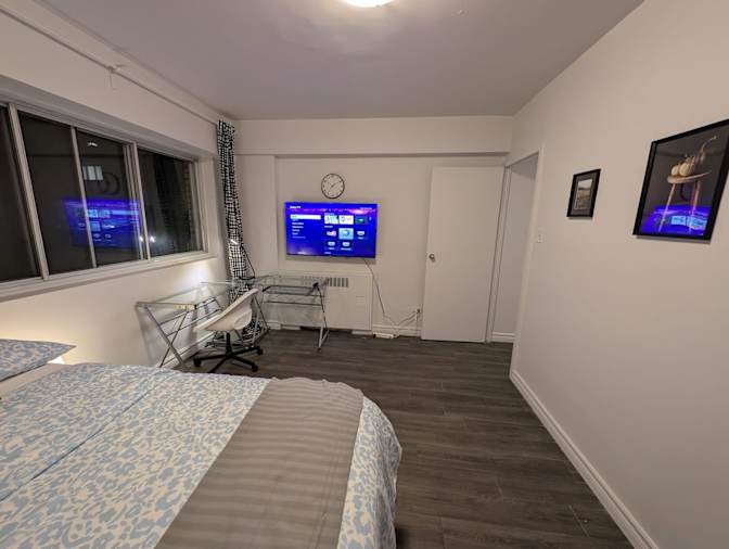 Maxenss Laouiti Delos's room