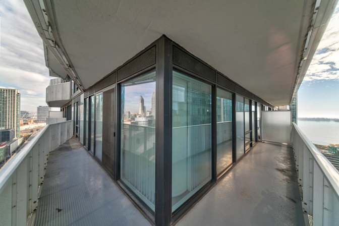 Photo of Rajahl's room