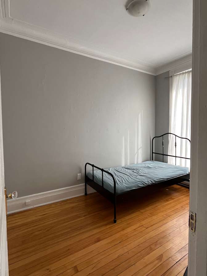 Xavier Bouffard's room