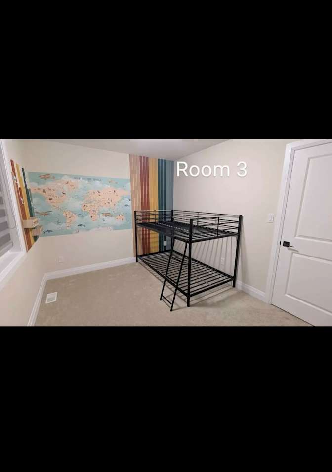 Photo of John or Arra's room