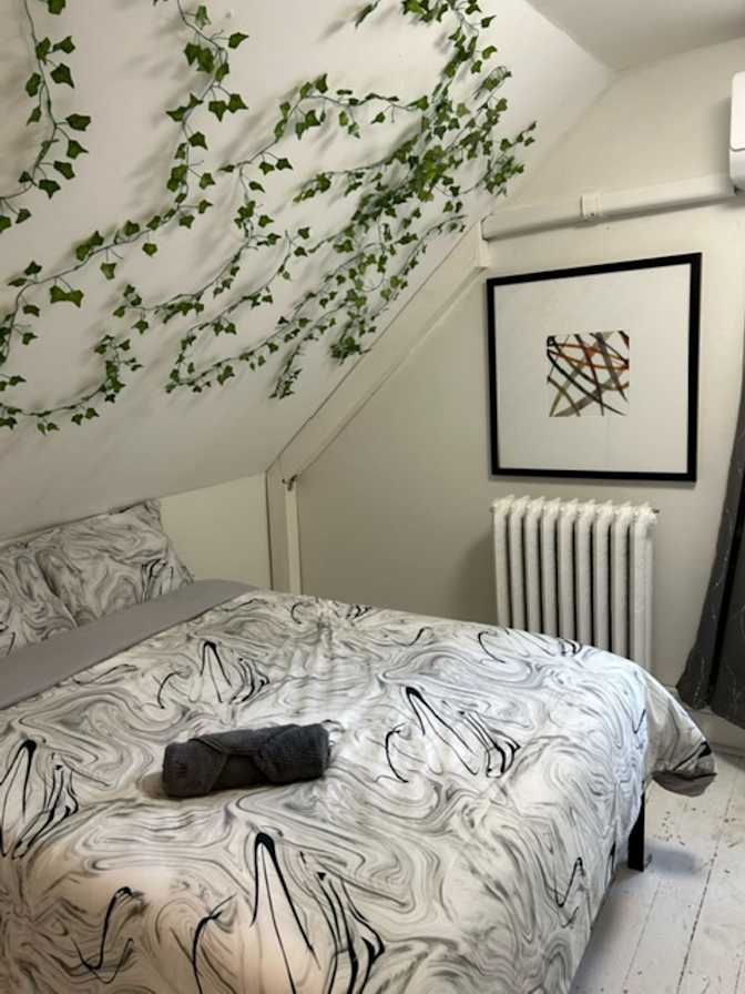 Photo of Joseph Sestito's room