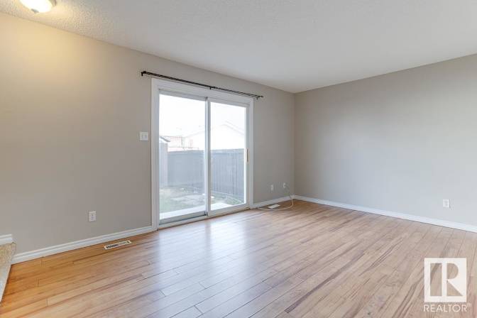 Antonios Roussos's room