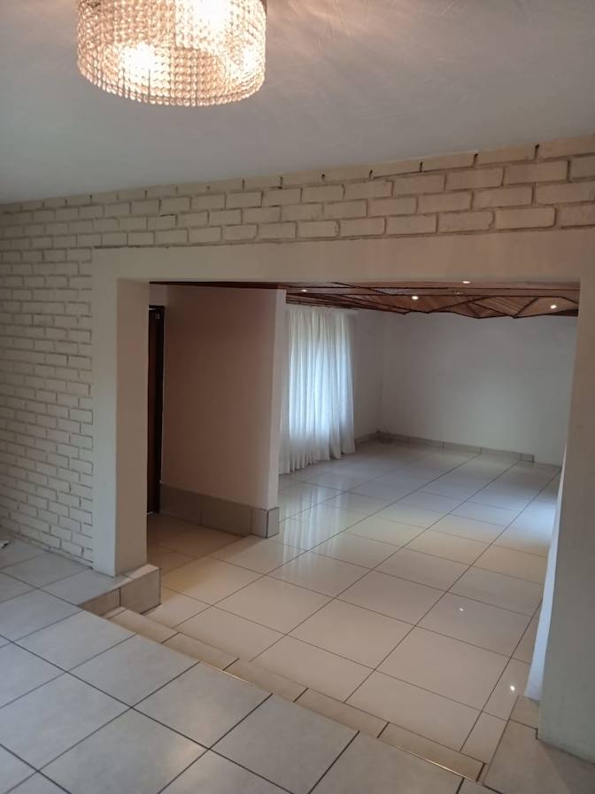 Photo of Rotondwa's room