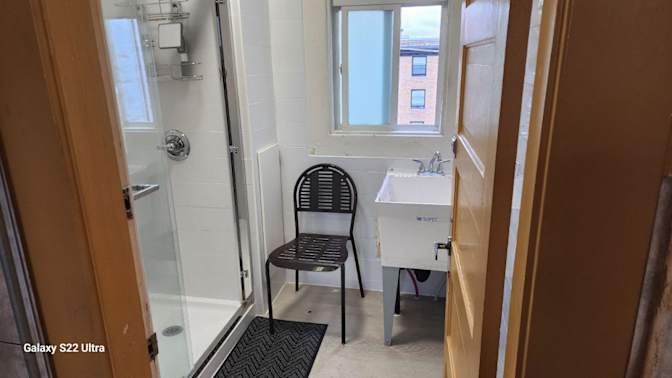 Vancouver Rentals's room