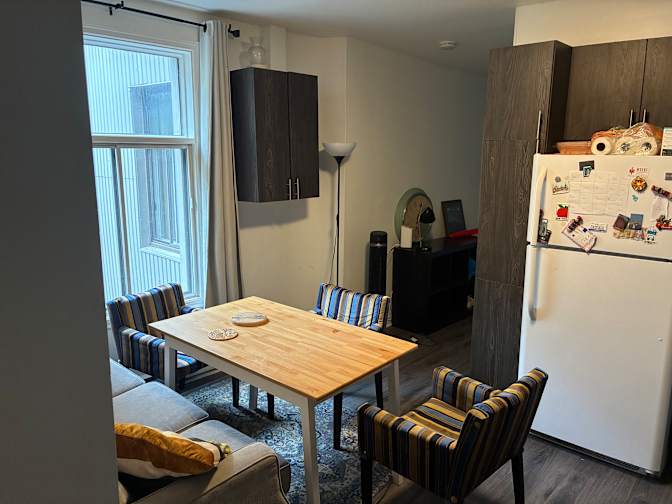 VALENTIN PELOUZET's room