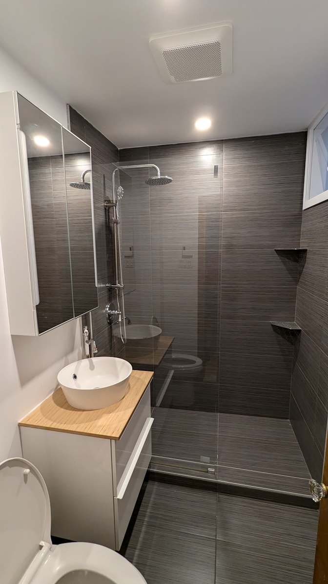 Vincent Nadon's room