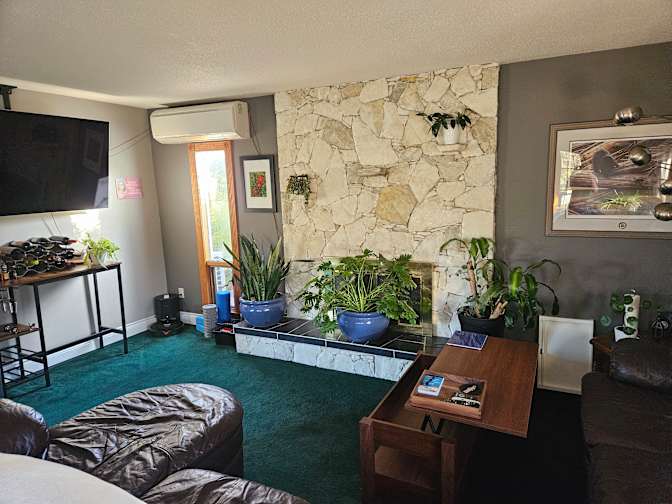 Photo of Stefan's room