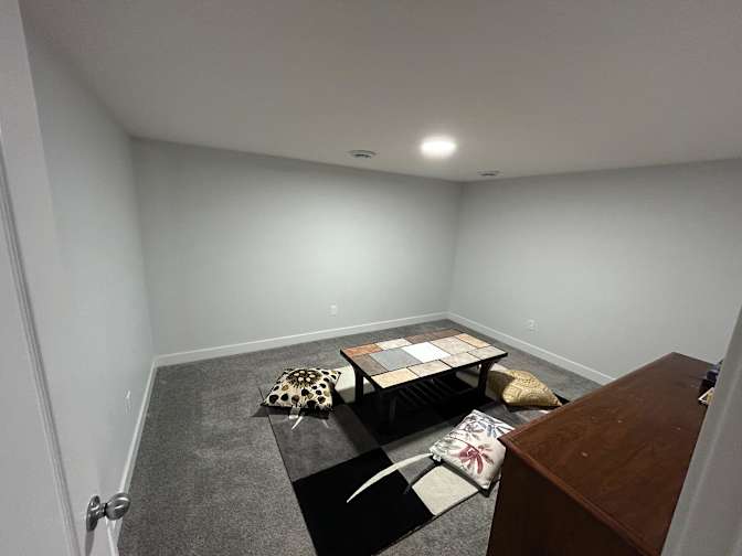 Tunji Singerr's room