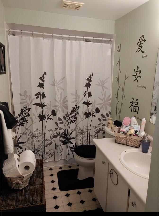 Photo of Malisa's room