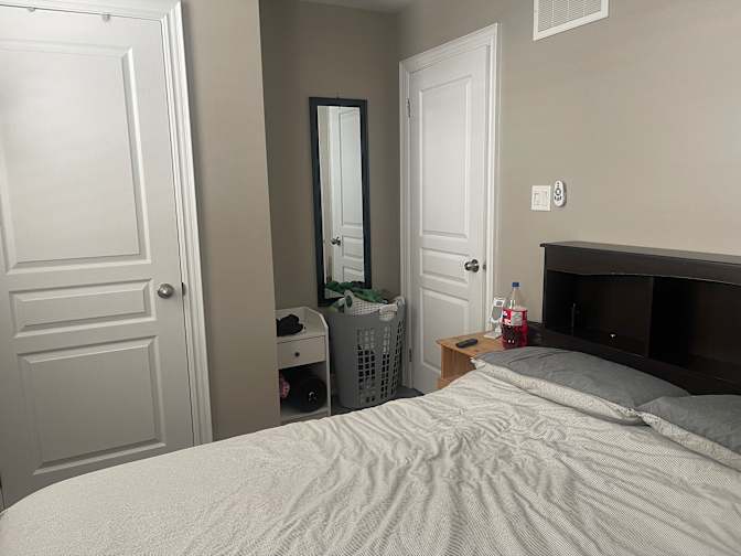 Raquel Florez's room