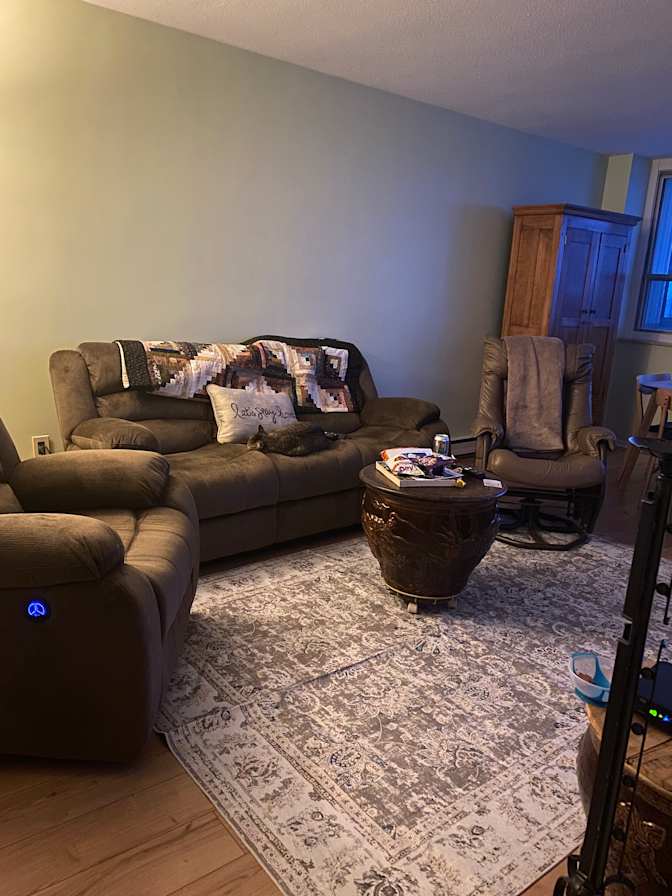 Lynne Hallett's room