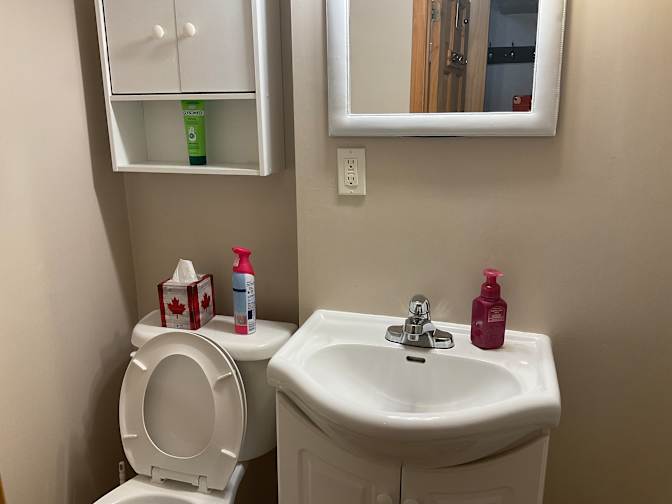 Angela Taylor's room