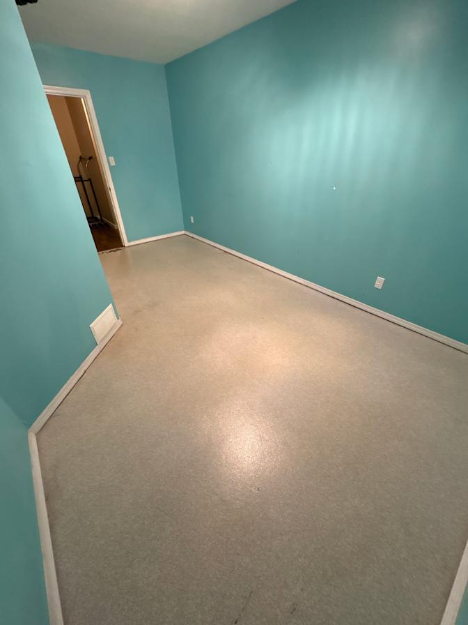 Shania Oldaker's room