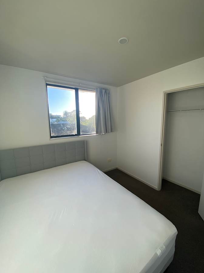 Photo of Emol's room