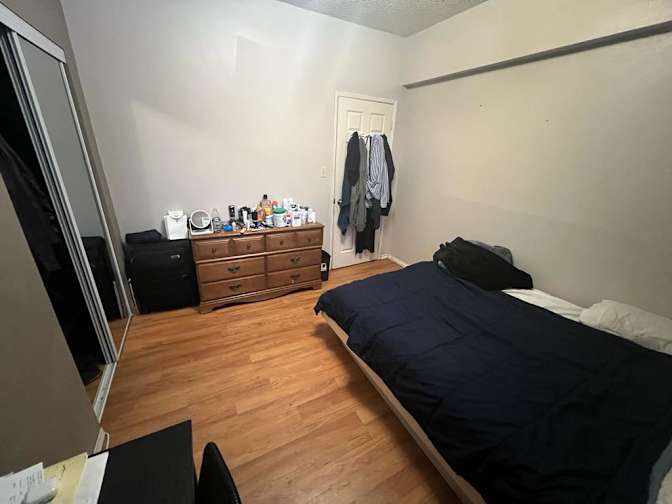 Photo of Vivian's room