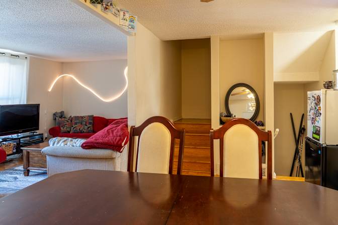 Laurel Duguay's room