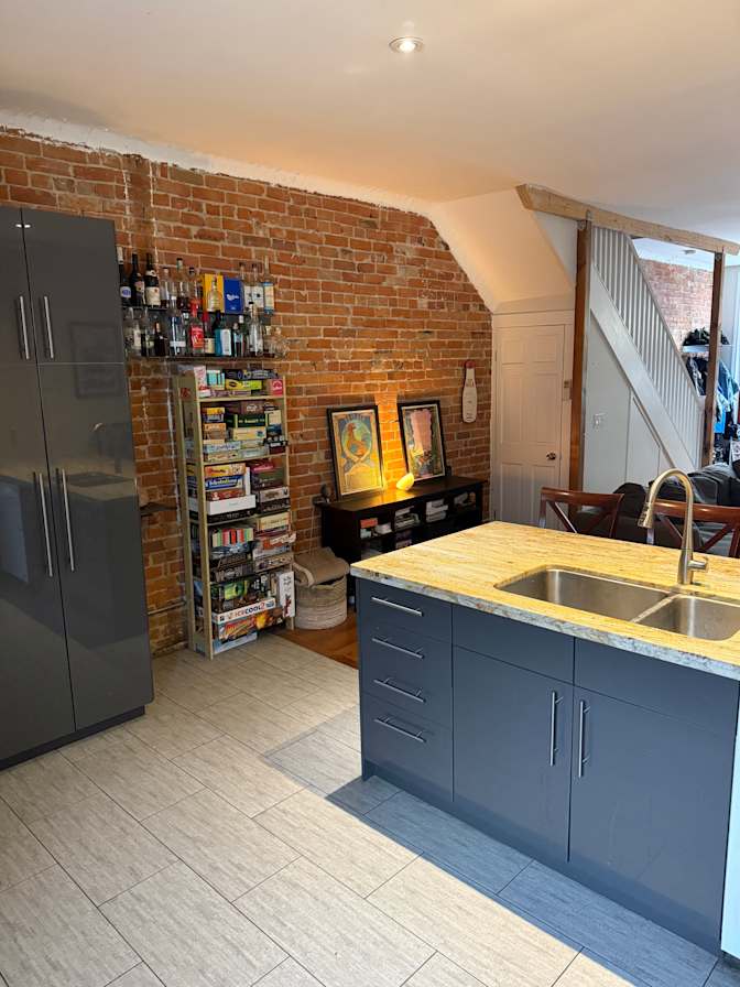 Photo of Chris Tomczak's room